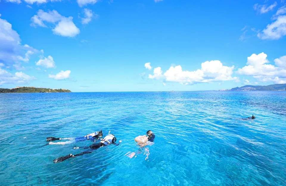 Kerama Islands Snorkeling Day Trip from Naha with Lunch